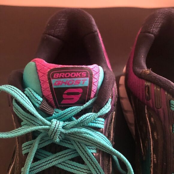 Brooks Ghost 9 women’s size 10. - Picture 2 of 6